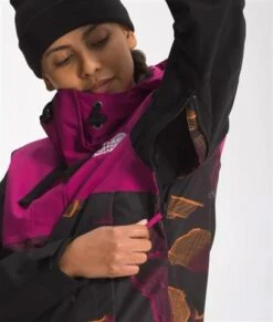 The North Face Tanager Jacket - Women's 5 The North Face Tanager Jacket - Women's -Ladies Skiing Store fw22 TNF NF0A4R1G 4