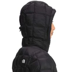 The North Face Thermoball Super Hoodie - Women's -Ladies Skiing Store fw22 nf0a5gla jk3 modelhood2