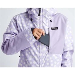 Airblaster Insulated Freedom Suit - Women's 6 Airblaster Insulated Freedom Suit - Women's -Ladies Skiing Store fw22 womens insulated freedom suit detail 4 2122