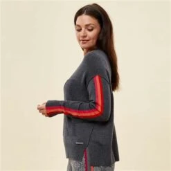 Krimson Klover Fireside Pullover Sweater - Women's -Ladies Skiing Store fw23 2067 010 studio 1347