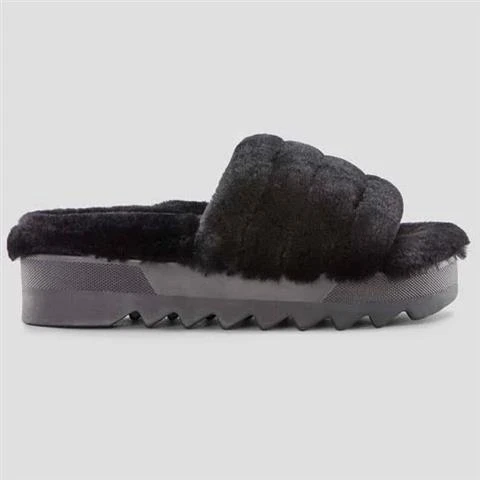 Cougar Pozy Lambswool Sandal - Women's Cougar Pozy Lambswool Sandal - Women's -Ladies Skiing Store fw23 cou pozy blk all ovr 1