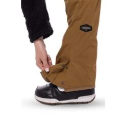 686 Black Magic Insulated Bib - Women's 16 686 Black Magic Insulated Bib - Women's -Ladies Skiing Store fw23 686 womensblackmagicinsulatedbib breengeojacquard 7