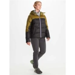 Marmot Guides Down Hoody - Women's -Ladies Skiing Store fw23 marmot womensguidesdownhoody blackmilitarygreen 3