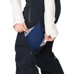 Obermeyer Highlands Shell Pant - Women's -Ladies Skiing Store fw23 obermeyer womenshighlandsshellpant black 5