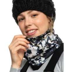 Roxy Lana Collar - Neck-up Women's -Ladies Skiing Store fw23 roxy womenslanacollar trueblackblackflowers 2