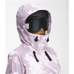 The North Face Tanager Jacket - Women's 9 The North Face Tanager Jacket - Women's -Ladies Skiing Store nf0a4r1g 99h modelhood2 fww22 23